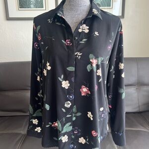 H&M FLORAL BUTTOM DOWN BLOUSE